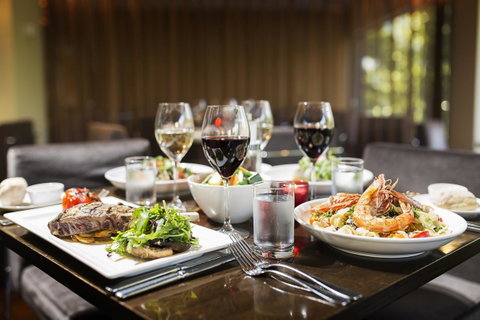 Novotel Canberra - Australian Destinations 37