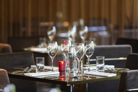 Novotel Canberra - Australian Destinations 44