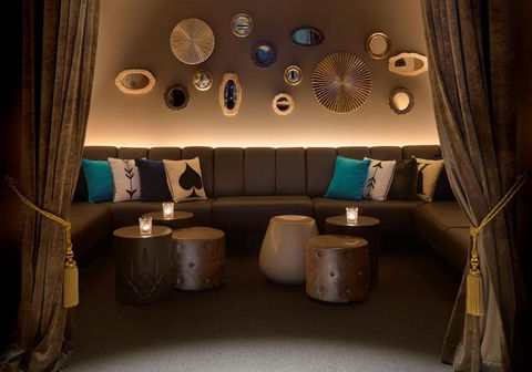 QT Canberra - Australian Destinations 13