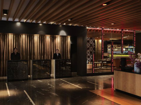 QT Canberra - Australian Destinations 25