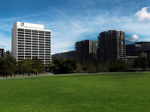 QT Canberra - Australian Destinations 16