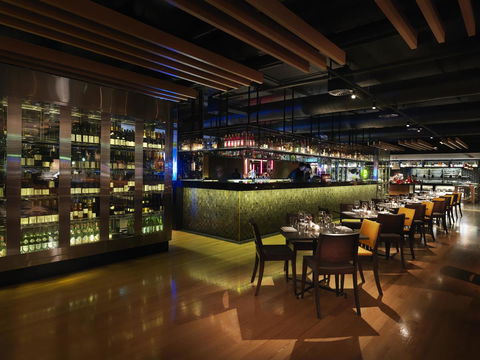 QT Canberra - Australian Destinations 7