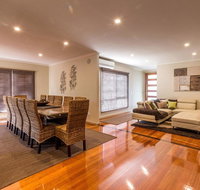 Broadwater By The Beach - With Heated Outdoor Spa - Australian Destinations