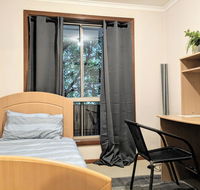 Budget Clayton Homestay - Australian Destinations