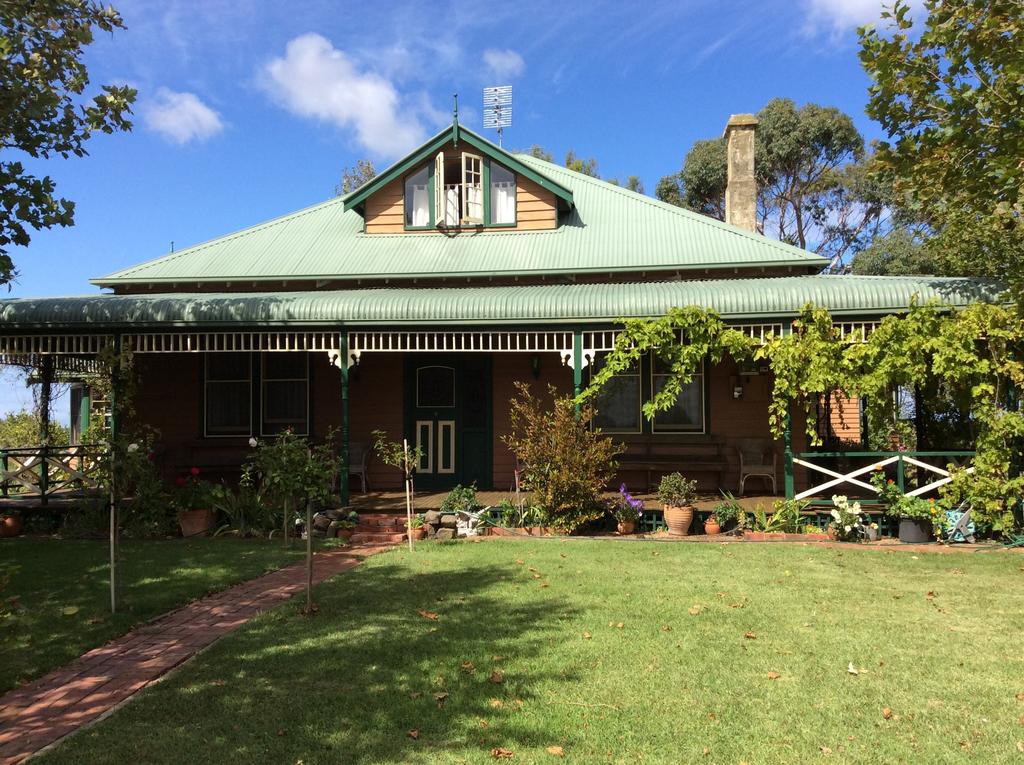 Cowleys Creek VIC Australian Destinations