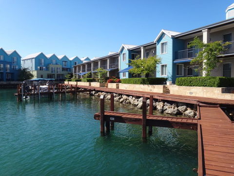 C Mandurah Resort & Serviced Apartments - Australian Destinations 3