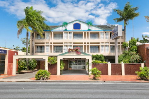 Cairns City Sheridan - Australian Destinations 3