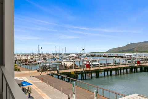 Cairns Private Apartments - Australian Destinations 3