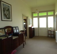 Claremont Farmhouse - Australian Destinations