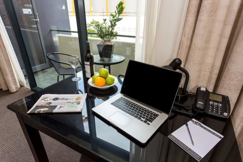 Clarendon Hotel - Australian Destinations 2