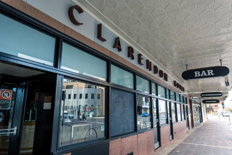 Clarendon Hotel - Australian Destinations 1