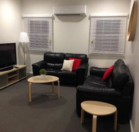 Colonial Lodge Motor Inn - Australian Destinations