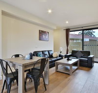 Comfort Inn  Apartments Dandenong - Australian Destinations
