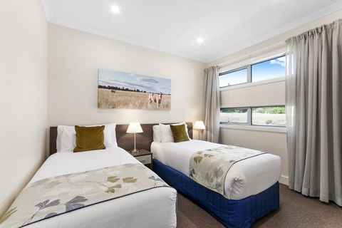 Comfort Inn & Suites Warragul - Australian Destinations 1