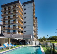 Coral Towers Holiday Suites - Australian Destinations