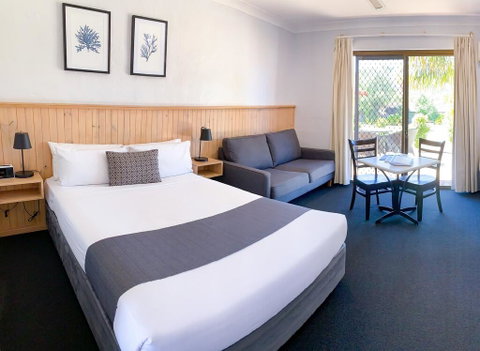 Costa Rica Motel - Australian Destinations 2