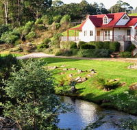 Crabtree Riverfront Cottages - Australian Destinations