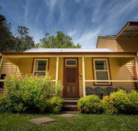 Creek Cottage - Australian Destinations
