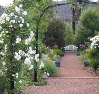 Delderfield Cottages - Australian Destinations