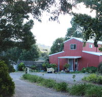 Dixiglen Farm - Australian Destinations