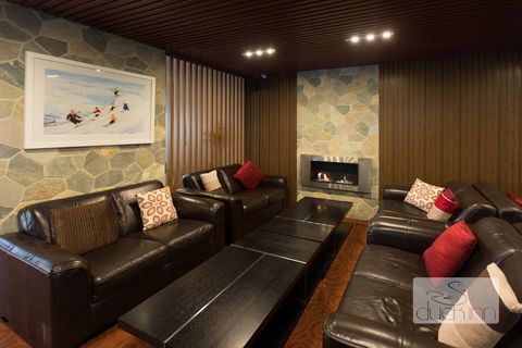 Duck Inn Mt Buller - Australian Destinations 2