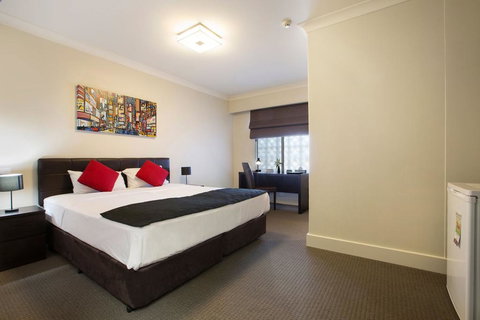 Enfield Hotel - Australian Destinations 3