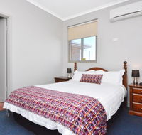 Eyre Hotel - Australian Destinations