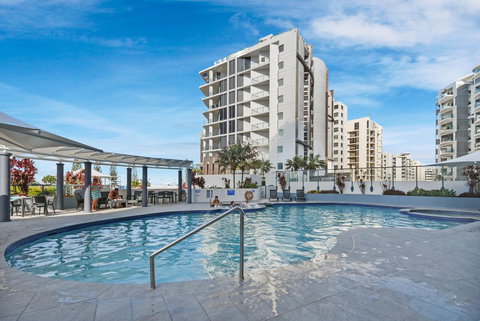 FAVOURITE GET-AWAY ON THE BEACHFRONT - Australian Destinations 0