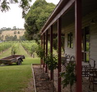 Fergusson Winery homestead accomodation - Australian Destinations