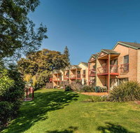 Findlay on the Bay - Australian Destinations