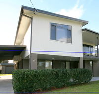FRASERS COTTAGE- 23 Castle St Laurieton - Australian Destinations