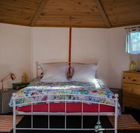 Funky Yurt on Acreage - Australian Destinations
