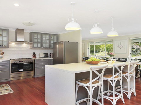 Garland Park - 3 Night Weekends For Price Of 2 - Australian Destinations 0