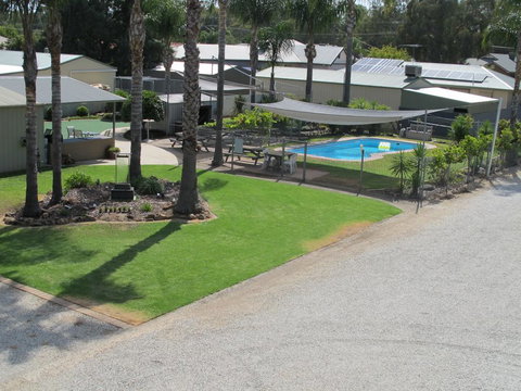 Golfers Lodge Motel - Australian Destinations 1
