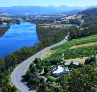 Hillside Bed and Breakfast - Australian Destinations