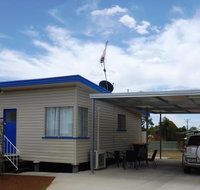 Holiday House Clermont - Australian Destinations