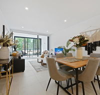 HomeHotel-New and walking to shoppingSuper clean - Australian Destinations