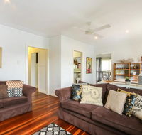 Homely Pembroke On The Park Cottage - Australian Destinations
