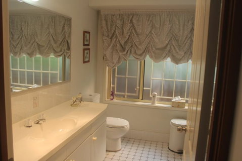JOHN HUNTER B&B - Australian Destinations 1