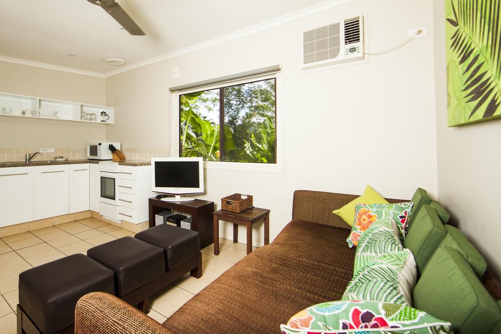 Caravonica QLD Australian Destinations