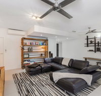 Luxury Pool Side Apartment in Beachfront Resort - Australian Destinations
