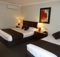 McNevins Warwick Motel - Australian Destinations