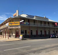 Minlaton Hotel - Australian Destinations