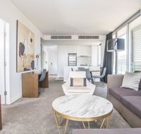 Modern home for 4 Silkari Suite Chatswood - Australian Destinations