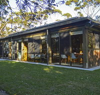 Myer House - Australian Destinations