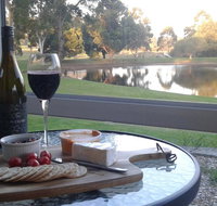 Abbivale Farm Cottage - Australian Destinations