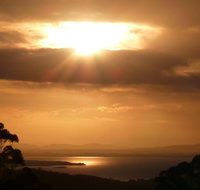 Innisfree Mountain Retreat - Australian Destinations