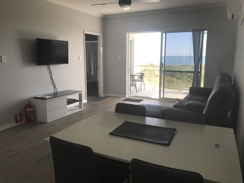 Beach House At SeaScapes.. - Australian Destinations 20