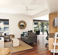 St Catherine's on Park - Australian Destinations