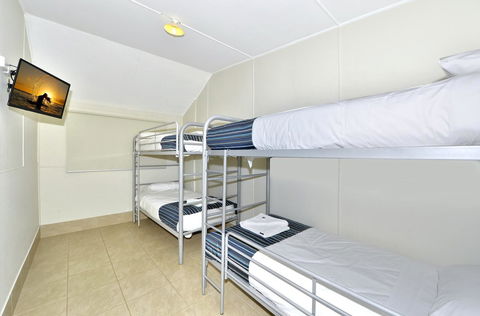 Mandurah Coastal Holiday Park - Australian Destinations 13